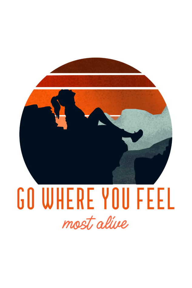 Go where you feel most alive Oversized Hoodie : Woman