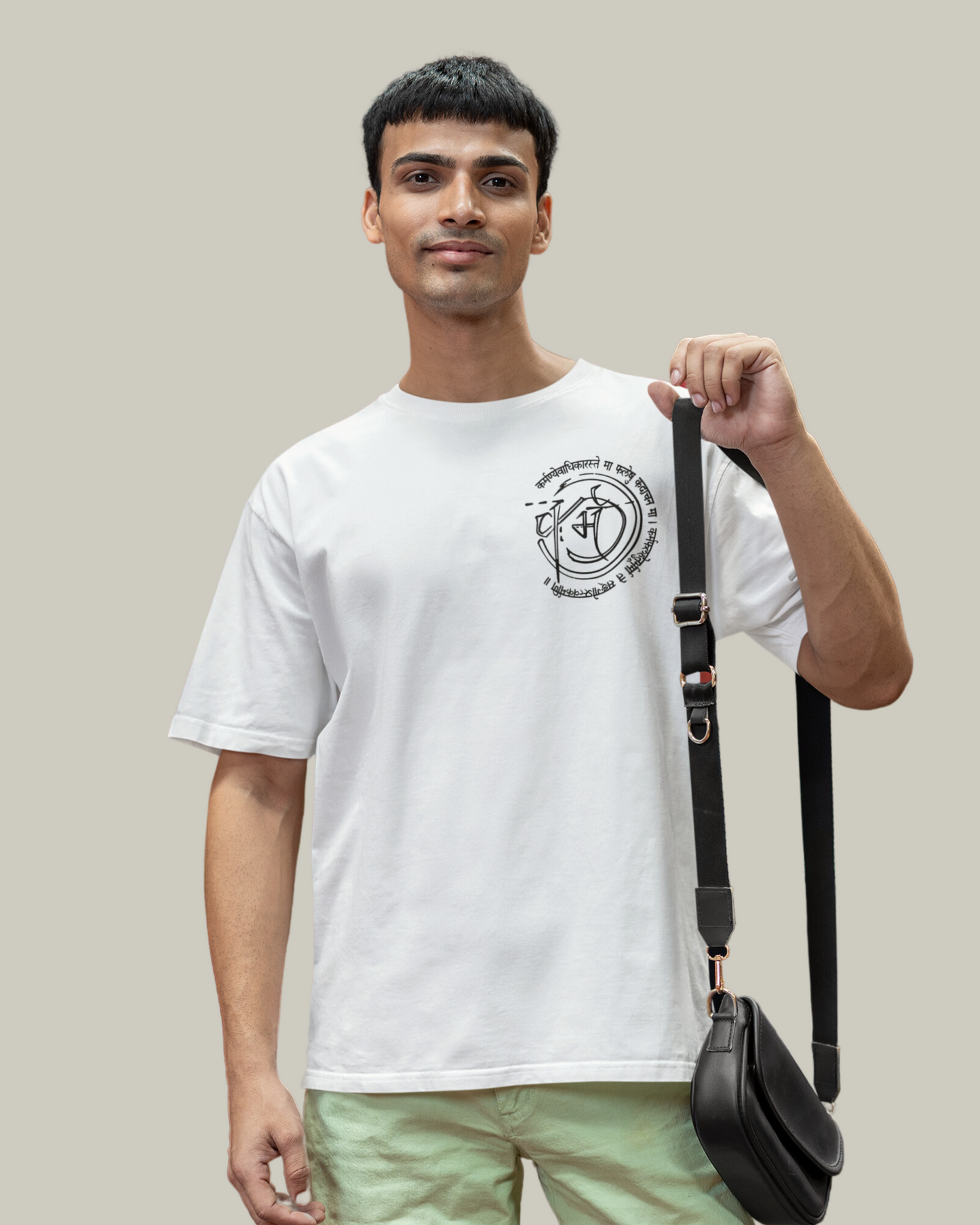 Karma Oversized T-shirt : Unisex