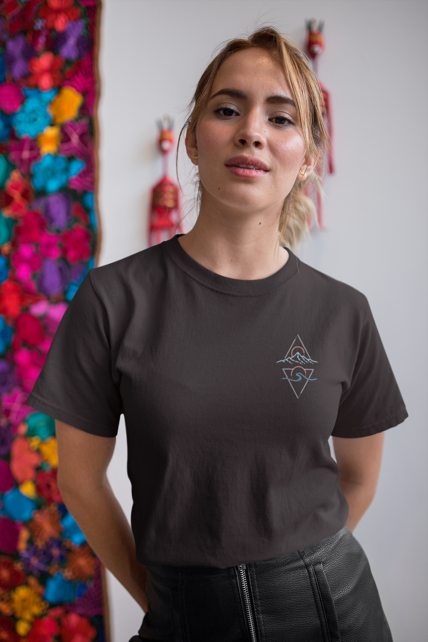 Mountain Beaches Classic T-shirt : Unisex
