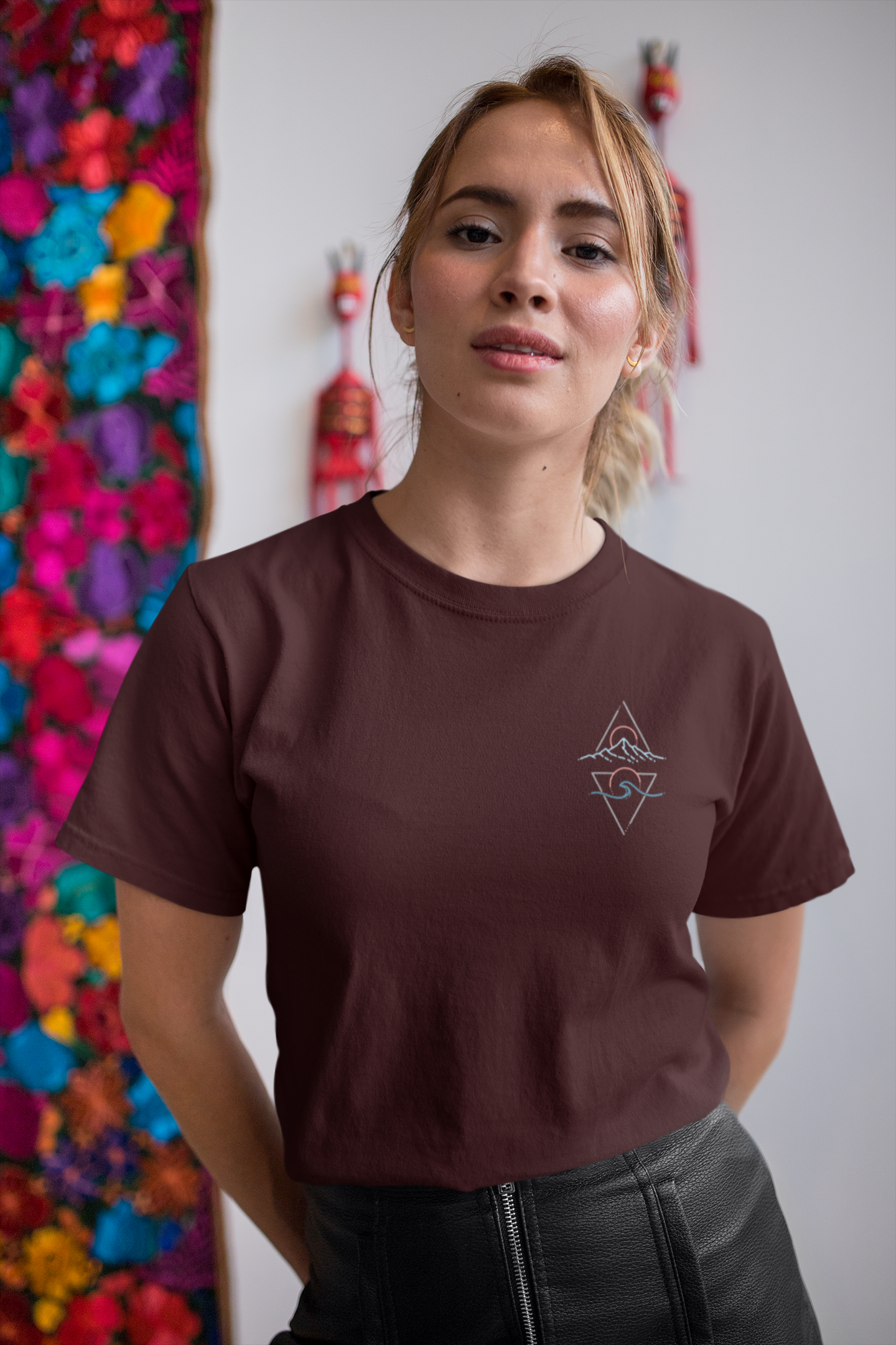 Mountain Beaches Classic T-shirt : Unisex
