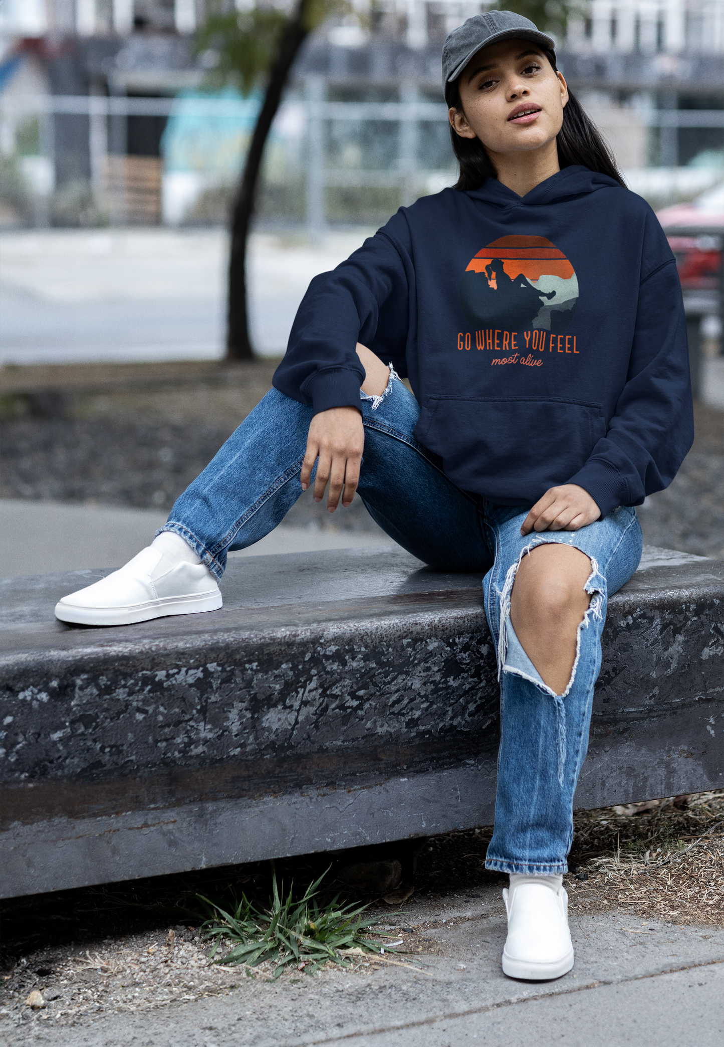 Go where you feel most alive Oversized Hoodie : Woman