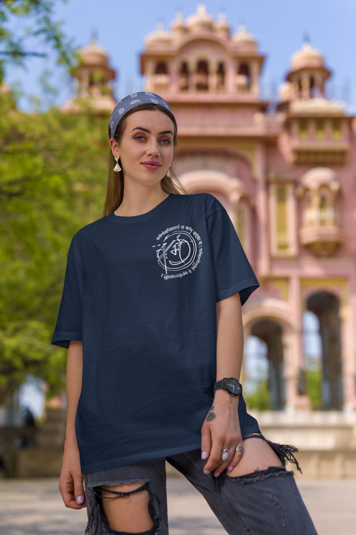 Karma Oversized T-shirt : Unisex