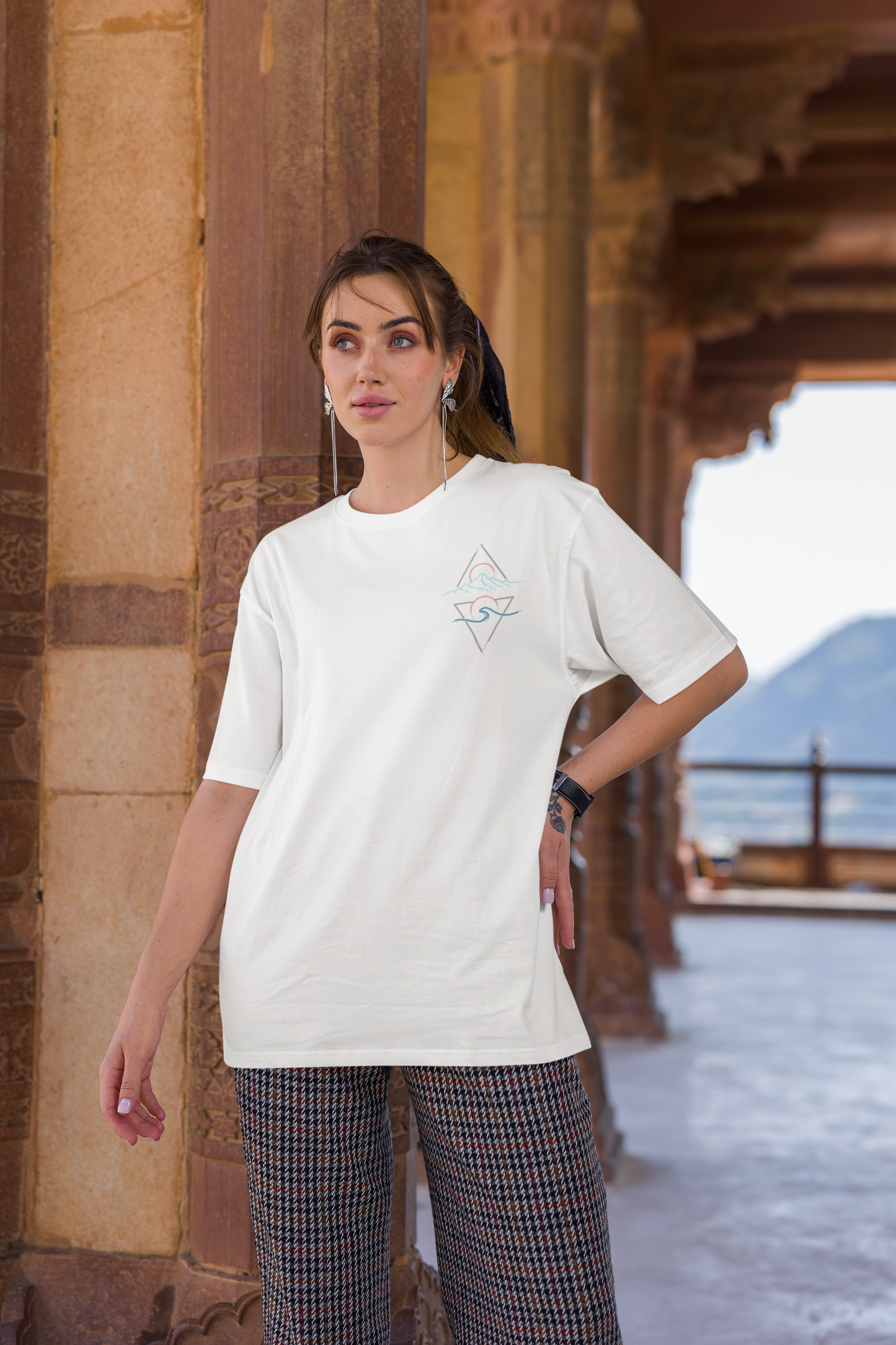 Mountain Beaches Oversized T-shirt : Unisex