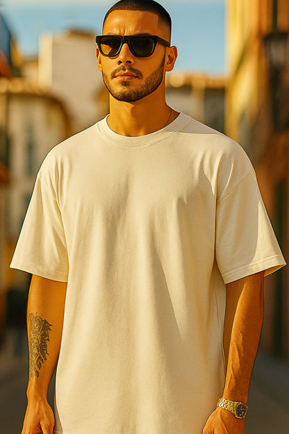Lone Wolf Oversized T-shirt : Unisex
