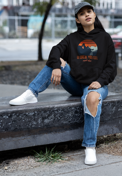 Go where you feel most alive Oversized Hoodie : Woman
